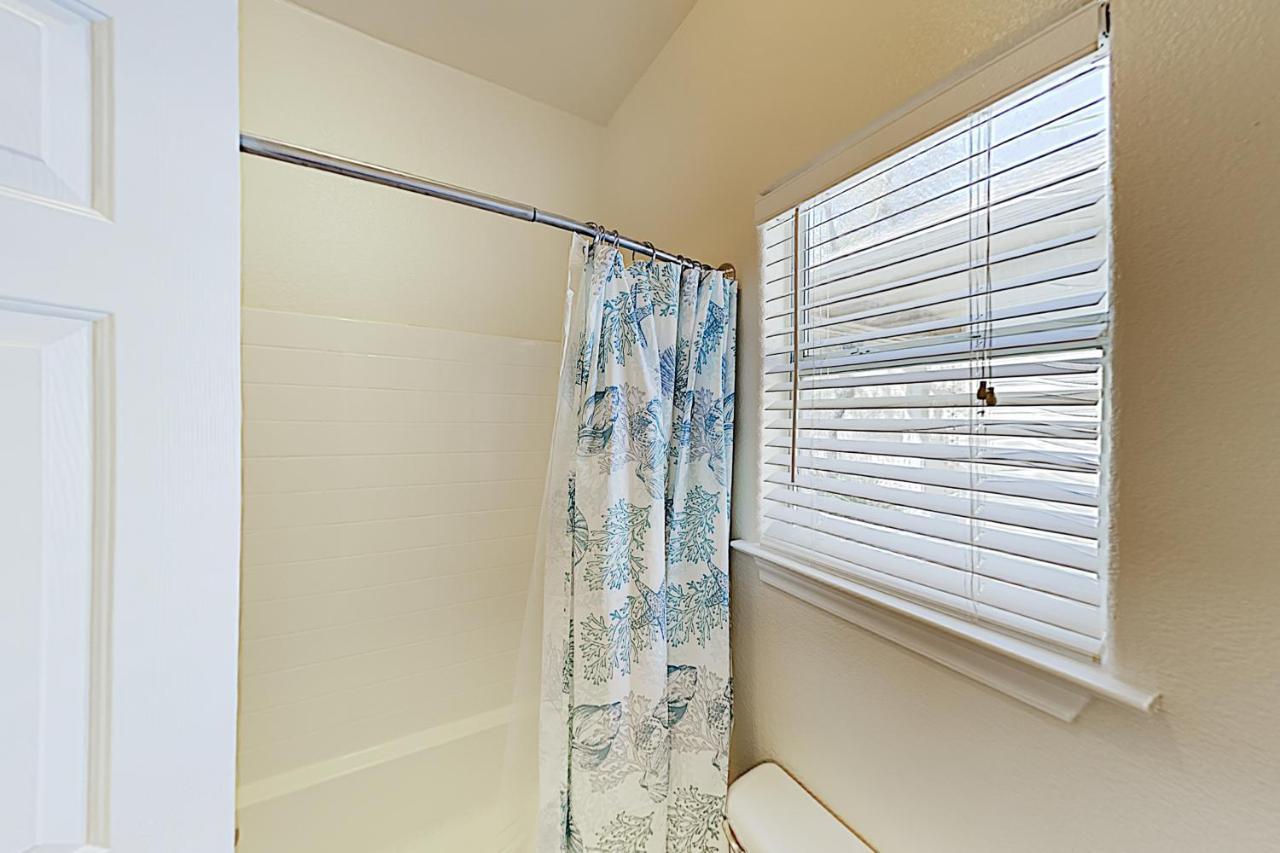 Life Is Better By The Shore Rockport Exterior foto